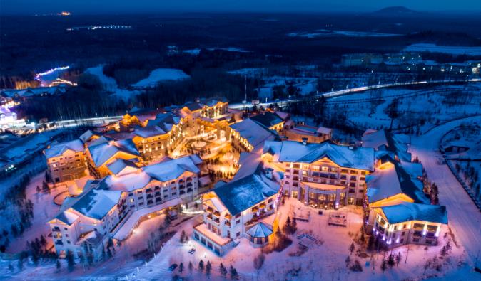 快来看看今年的滑雪胜地,您pick哪个酒店?13