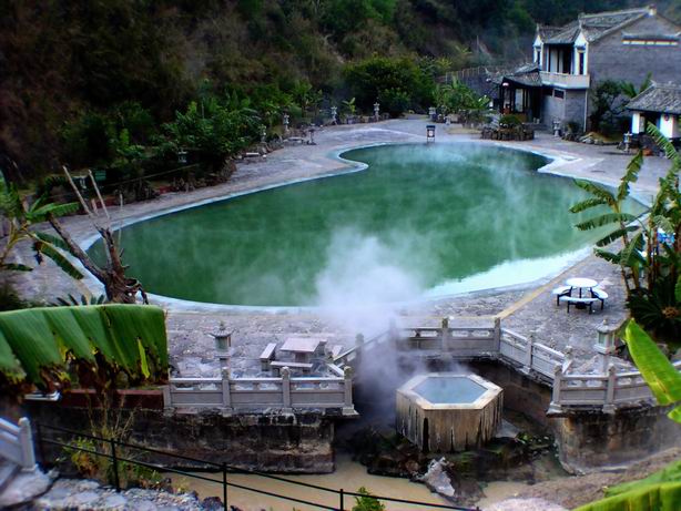 腾冲去哪泡温泉好?有什么特色?3