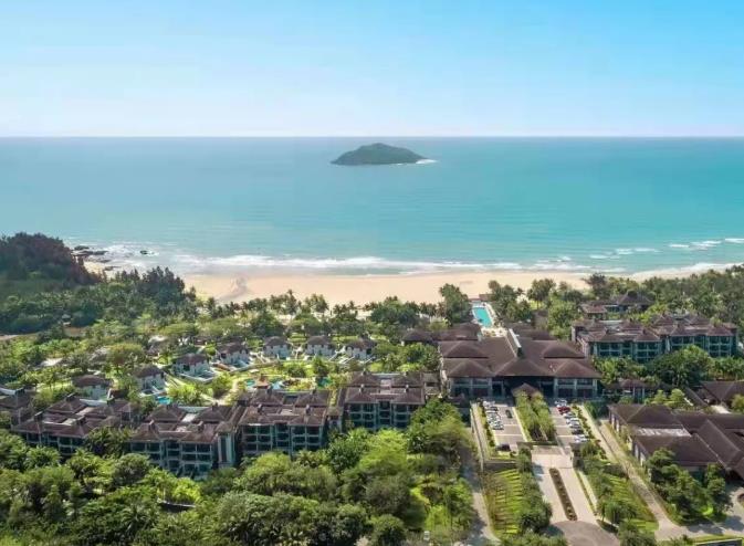 春游去三亚游玩,有哪些酒店适合入住呢?1