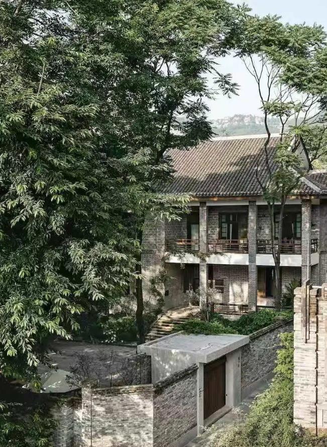 国内都有几家既下山系列酒店？3