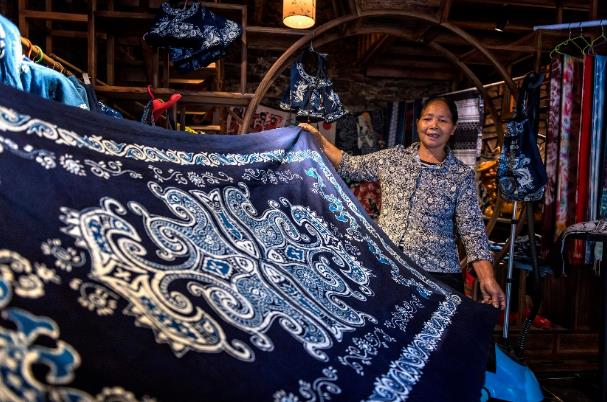 环游贵州 | 从黄果树瀑布到西江千户苗寨4