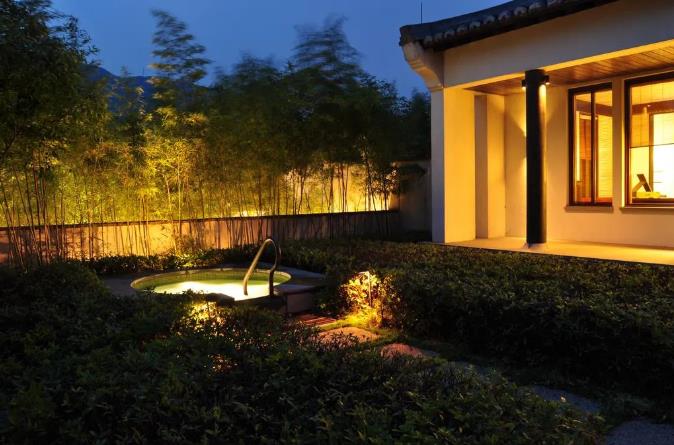 杭州富春山居 | 水送山迎入富春，一川如画晚晴新11