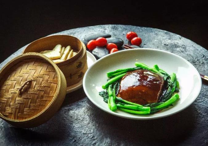 杭州富春山居 | 水送山迎入富春，一川如画晚晴新13