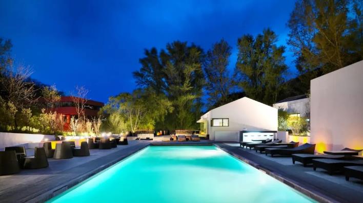 重新启程的长城脚下的公社6