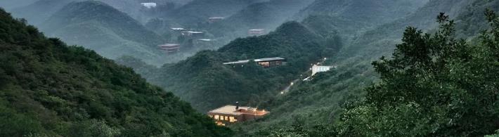 重新启程的长城脚下的公社8