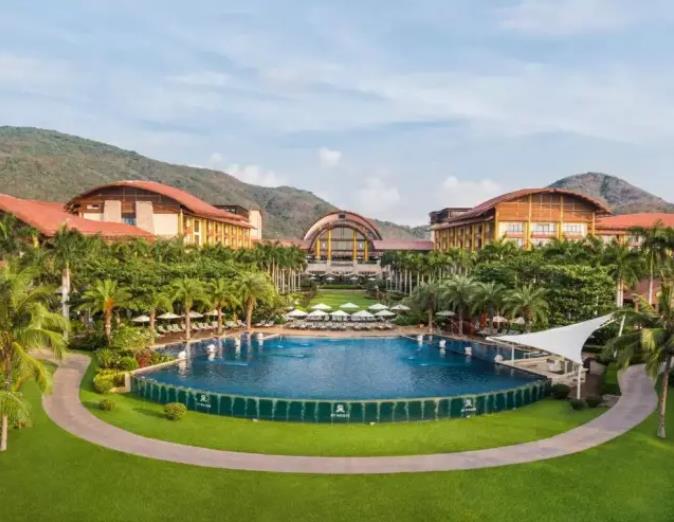 国内目前有几家瑞吉酒店？都有什么特色？3