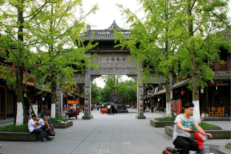 成都街子古镇在哪？好玩吗？1