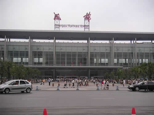 五一去成都旅游，该如何选择交通方式？3