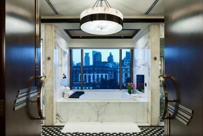 上海外滩灯光秀刷屏了,盘点那些最佳观看酒店7