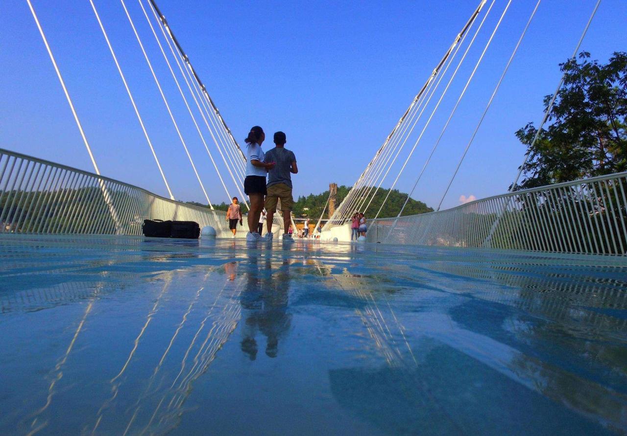 暑期准备去张家界的话,玻璃栈道一定要去~3