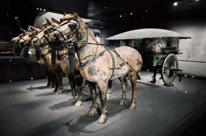 暑假去四川玩,峨眉山和乐山哪个更好?1