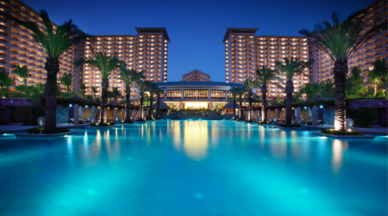 暑期去三亚湾都有哪些酒店住宿可选？2