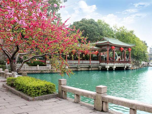 炎炎夏日之际的最佳旅游地之一杭州2