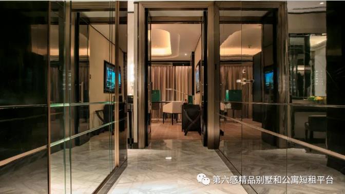 来上海外滩看江景,咋能错过苏宁宝丽嘉酒店18