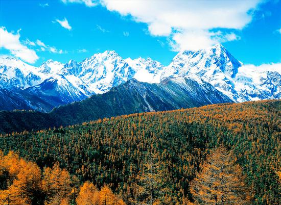 国庆去达古冰川旅游,都有哪些好玩的?2