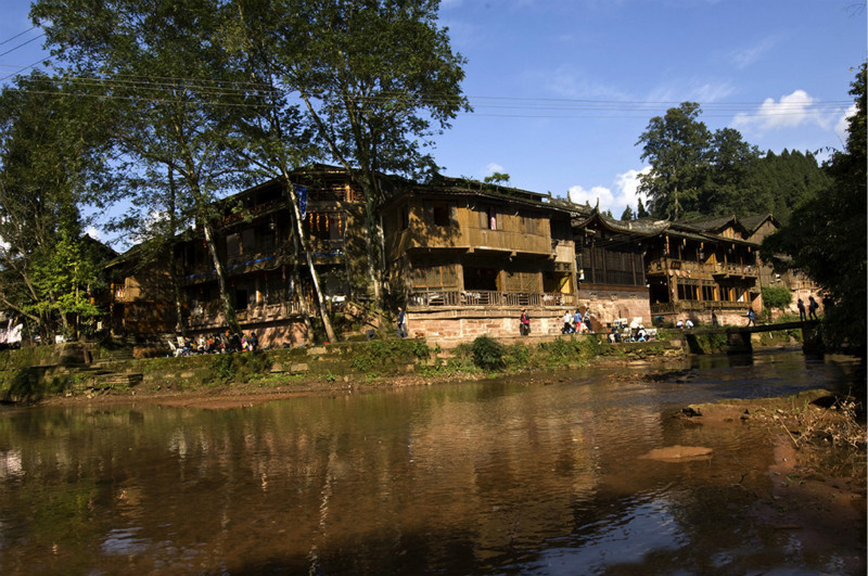 国庆上里古镇游玩,都有哪些住宿推荐?2