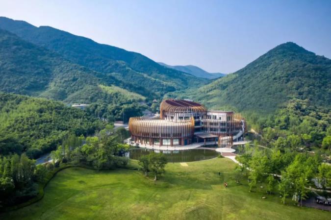 吃住玩乐皆在莫干山郡安里3