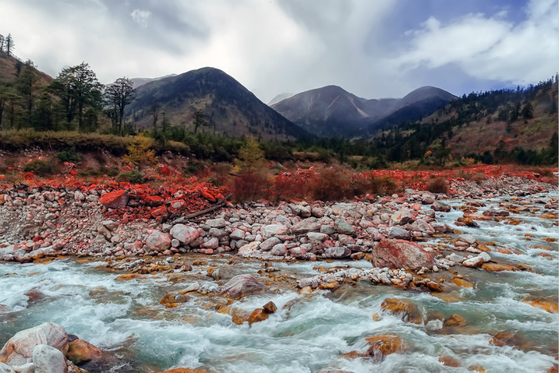 十一去海螺沟玩几天比较合适?3