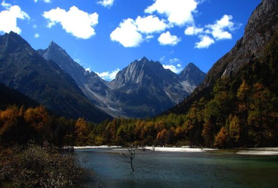 毕棚沟什么时候去看红枫比较好?4