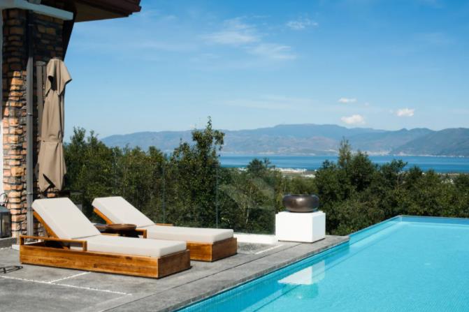 大理海纳尔·云墅 | 洱海前挥杆,悬空泳池畅游2