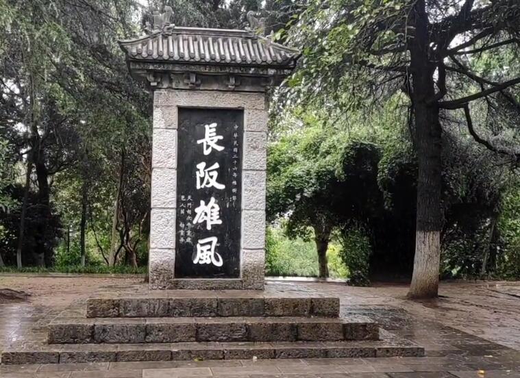 湖北黄冈桃花冲十里桃花溪景点介绍1