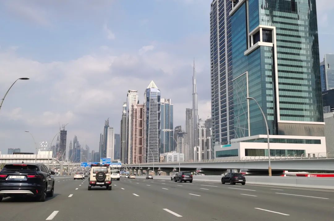 夏天去海南旅游热吗(夏天去海南旅游好吗)2