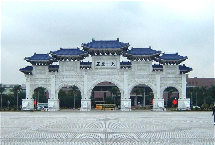 武夷山旅游火车站(南平市火车站到武夷山多少公里)2