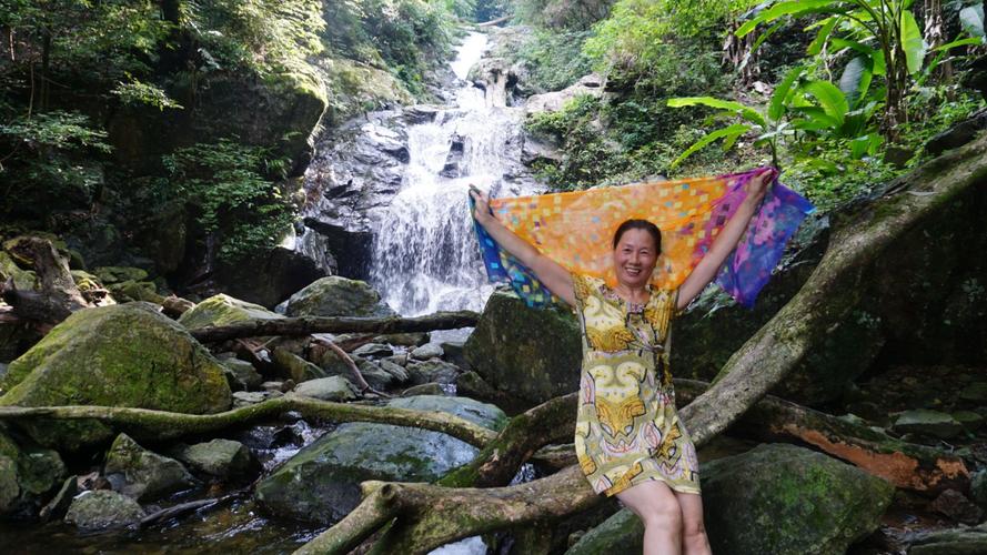 长沙跟团去张家界旅游(去张家界旅游跟团好还是自己去好)1