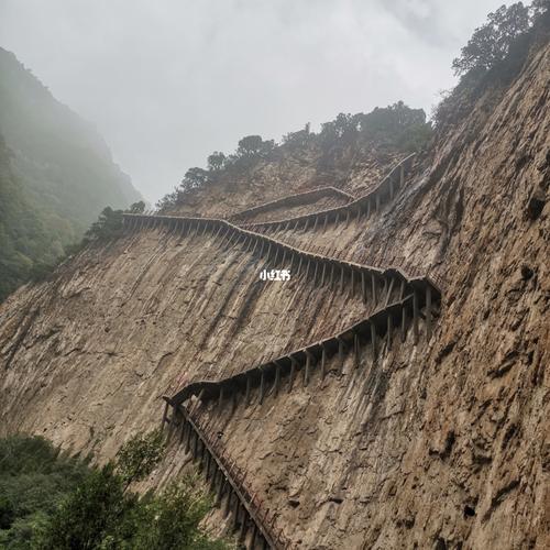 西安兰州西宁旅游攻略(青海西宁旅游攻略三日游)2