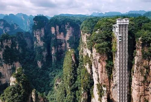 张家界旅游观光磁浮线(凤凰旅游观光磁浮线路)1