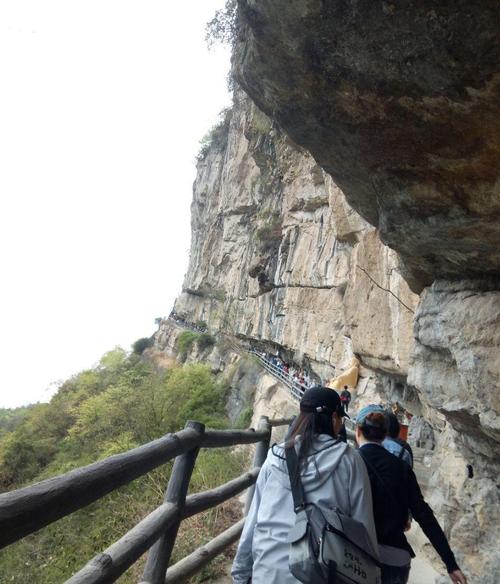 九皇山猿王洞自驾旅游(九皇山猿王洞景区)2