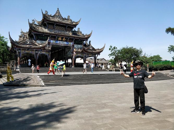 成都都江堰旅游团(成都青城山都江堰旅游团)1