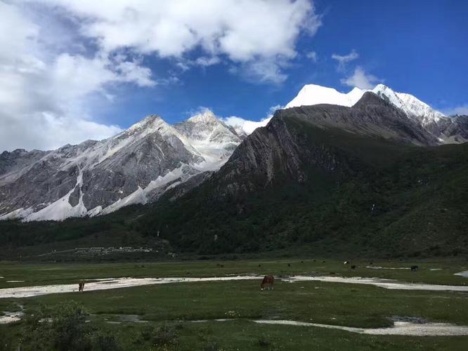 长白山旅游景点门票(长白山旅游景点图片)1