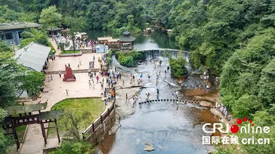 我国乡村旅游人数(我国乡村旅游存在的问题与对策)2