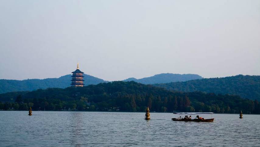 暑期国内旅游攻略(2017国内旅游攻略)2