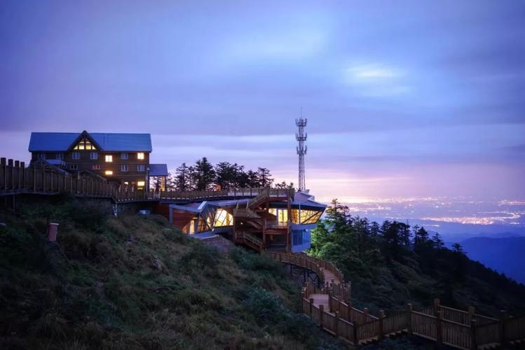 西岭雪山旅游住宿(西岭雪山住宿攻略)1