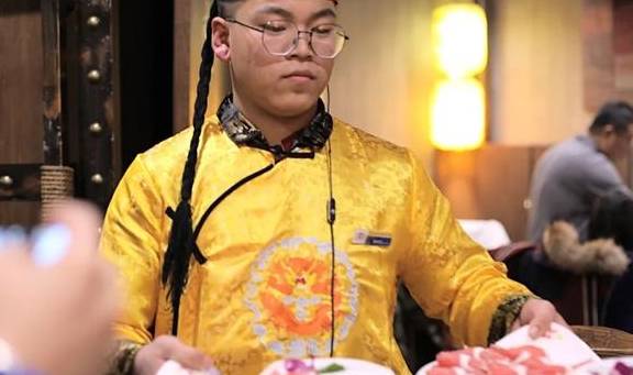 原创 这家乌拉满族火锅不正宗？作为游客，这是吉林旅行最享受的一餐11