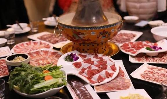 原创 这家乌拉满族火锅不正宗？作为游客，这是吉林旅行最享受的一餐13