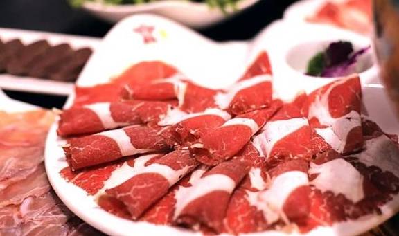 原创 这家乌拉满族火锅不正宗？作为游客，这是吉林旅行最享受的一餐18