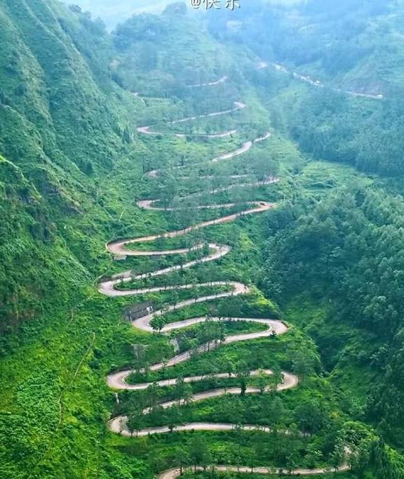 原创 吐血整理!?这6条精华自驾线路!每条线路沿途风景都无比惊艳18