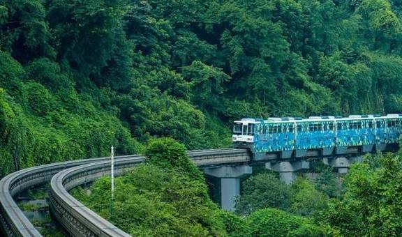 原创 吐血整理!?这6条精华自驾线路!每条线路沿途风景都无比惊艳24