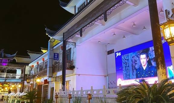 原创 无锡有一条仿古商业街,模仿南长街修建而成,没想到却非常冷清8