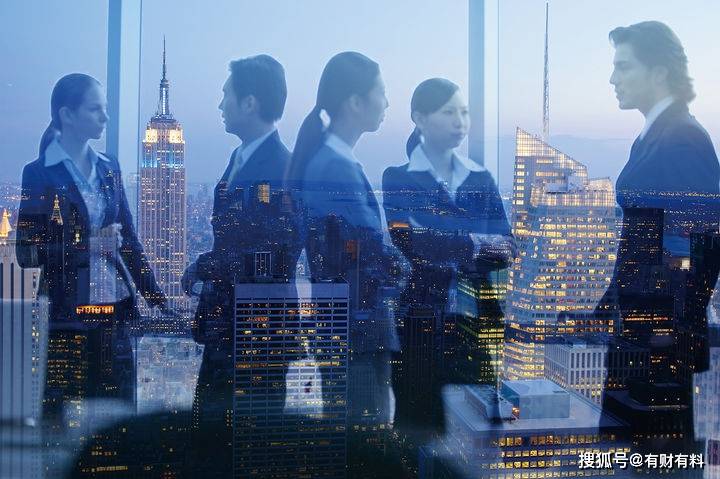 原创 年底到了，离职的人还有年终奖吗？公司不发年终奖合法么？6