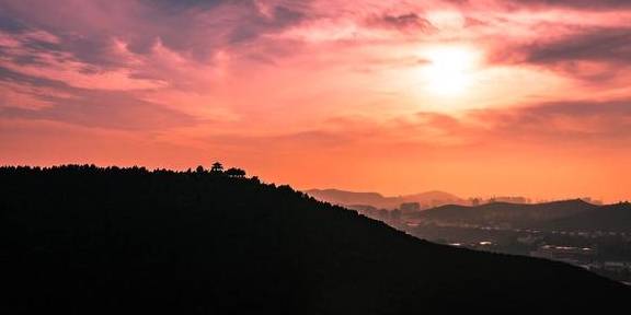 原创 你们都知道济南山多，那济南究竟有多少座山？仅名山就有24座2
