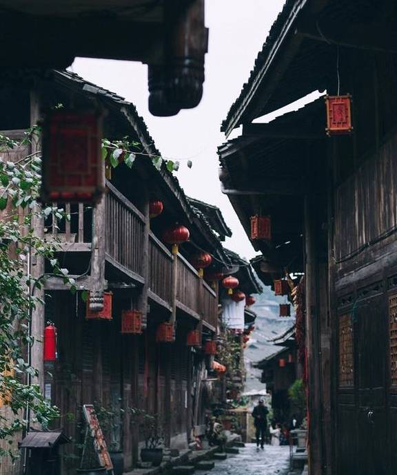 原创 重庆第一历史文化名镇,旧址埋没于江底,重建后依旧美若世外桃源5