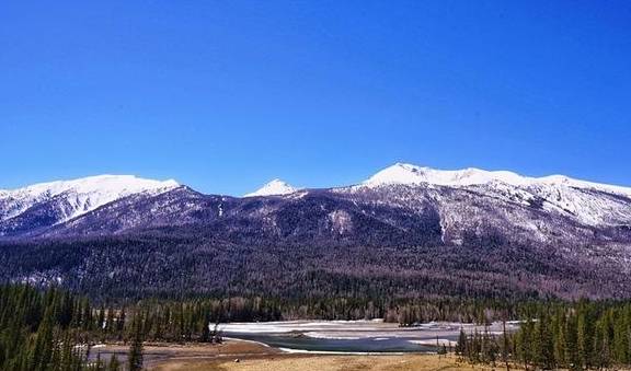 原创 新疆这片冰雪世界,景色美颜可媲美瑞士,冬季最值得去的目的地8