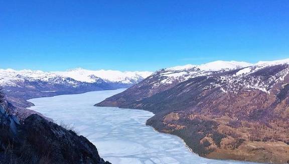 原创 新疆这片冰雪世界,景色美颜可媲美瑞士,冬季最值得去的目的地20