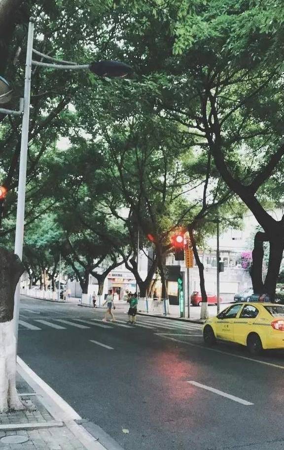 原创 酣畅淋漓、水煮重庆,巴渝儿女激情热辣的千面一城24