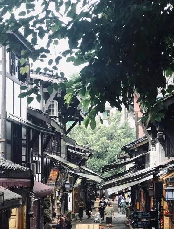 原创 酣畅淋漓、水煮重庆,巴渝儿女激情热辣的千面一城35