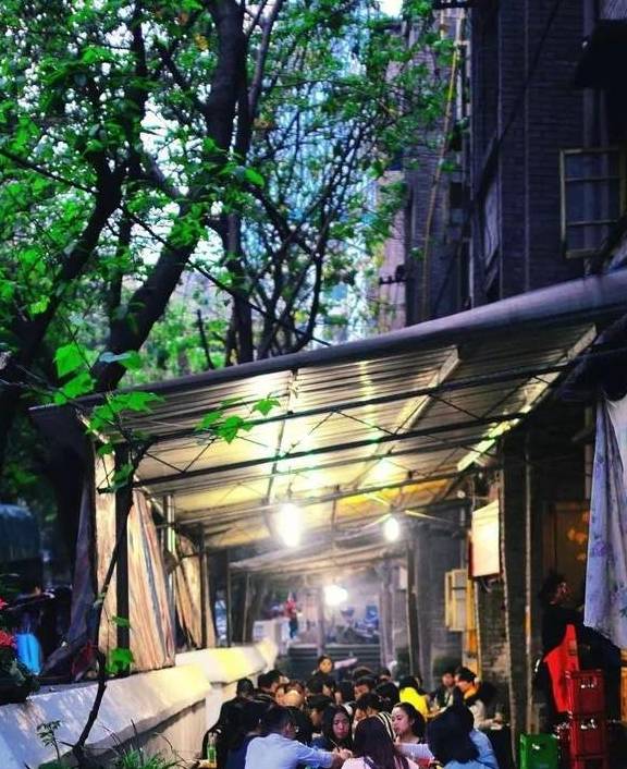 原创 酣畅淋漓、水煮重庆,巴渝儿女激情热辣的千面一城43